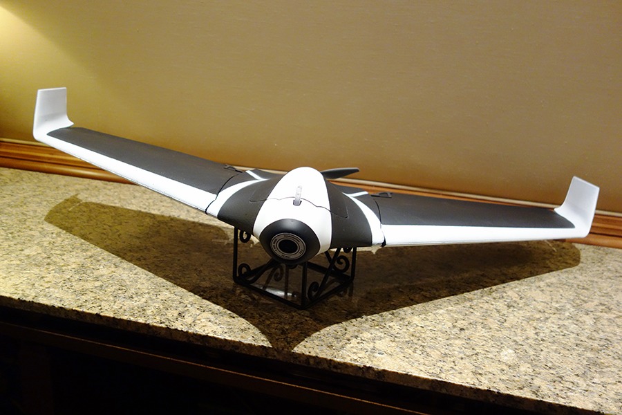 Parrot Disco, el nuevo dron alado.